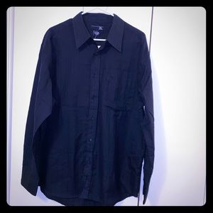 ▪️NWT 23rd St Button Down